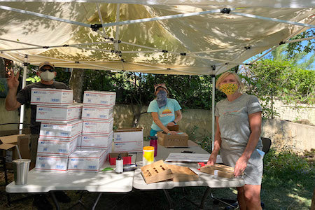 What You Should Know About Blue Wave Postcards’ Expansive Network of Volunteers